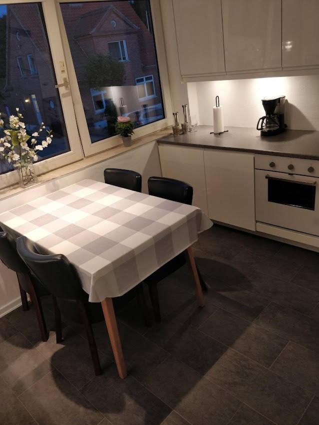 Home Apartment- HavnegadeRødby エクステリア 写真