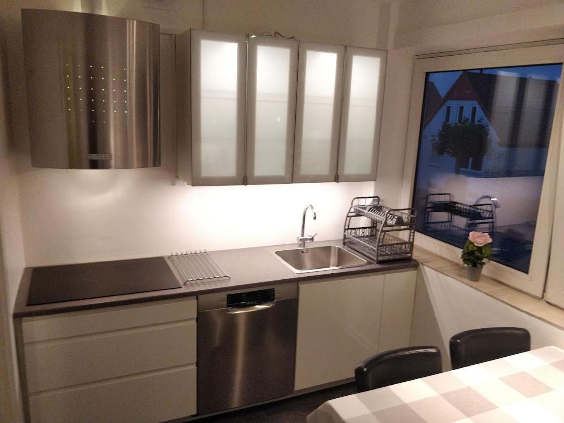 Home Apartment- HavnegadeRødby エクステリア 写真